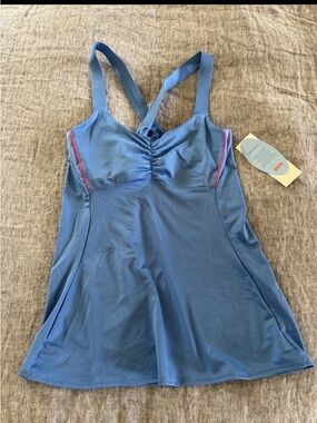 NWT AUTHENTIC WOMEN’S LUCKY IN LOVE TENNIS TANK TOP SIZE SMALL